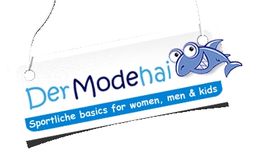 Schild mit "Der Modehai" und einem lachenden Hai. Text darunter: "Sportliche basics for women, men & kids".