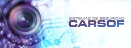Cámara de seguridad con texto: "Sistemas de Seguridad CARSOF" en fondo azul y blanco.