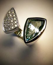 Unikatring mit Aquamarin und Brillante