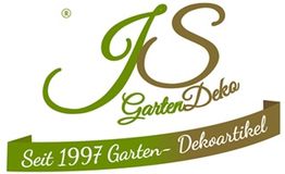 Logo von JS GartenDeko, seit 1997, mit grün-braunem Schriftzug und dekorativem Banner.