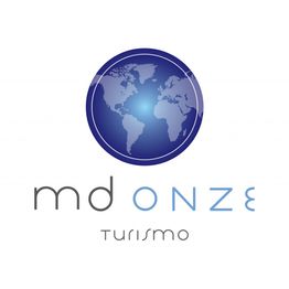 Logotipo com globo azul e texto "md ONZE turismo" em preto e azul claro.