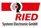 Logo von RIED System Electronic GmbH mit rotem und grauem Design.