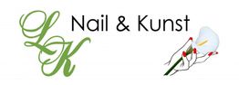 Logo mit grünem "LK", "Nail & Kunst"-Schriftzug und Hand mit Calla-Lilie und roten Nägeln.