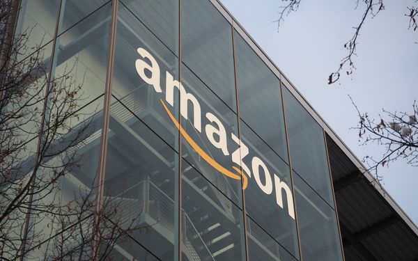 Paukenschlag in der Werbeindustrie: Meta integriert Amazon-Nutzerdaten und Amazon-Checkout!!
