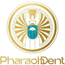 Gold-Logo "PharaohDent" mit stilisiertem Zahn- und Scarabäus-Design.