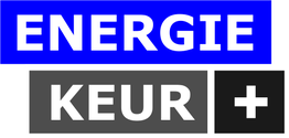 Tekst: "ENERGIE KEUR" met een plus-symbool ernaast, in blauwe en grijze vakken.