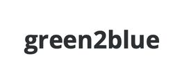 Text "green2blue" in schwarzer Schrift auf weißem Hintergrund.
