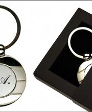 Namensgeschenke mit individueller Gravur und in exklusiver Geschenkverpackung