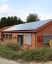 Bürogebäude, Aussenansicht, Straße