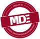 Rødt MDE-logo for "Medlem af Dansk Ejendomsmæglerforening".