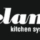 Logo "elam kitchen system" su sfondo nero.