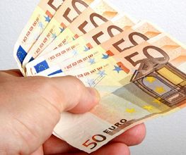 Bargeld innerhalb einer Stunde