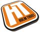 Logo mit orangefarbenem Hintergrund, weißem "HT" und schwarzem Text "Holm Thust".
