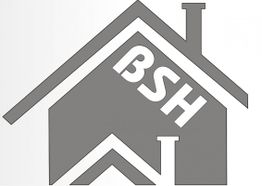 Grau-weißes Haussymbol mit den Buchstaben "BSH" in der Mitte.