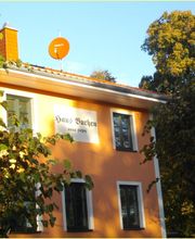 Haus Buchen - Ferienwohnungen in Waren (Müritz) Logo