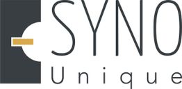 Logo mit Text "SYNO Unique" in modernem Design.
