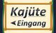 Schild mit der Aufschrift "Kajüte" und einem Pfeil nach links mit "Eingang". Rahmen aus Seil.