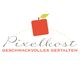 Logo mit rotem Quadrat, stilisiertem Blatt, Text: "Pixelhost, Geschmackvolles Gestalten".