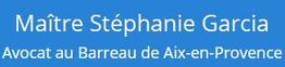 Texte blanc sur fond bleu: "Maître Stéphanie Garcia, Avocat au Barreau de Aix-en-Provence".