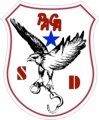 Wappen mit einem Adler, einem blauen Stern und den Buchstaben „S“, „D“, „PGA“ in Rot.