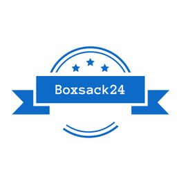 Logo mit blauem Band und der Aufschrift "Boxsack24", oben drei Sterne, darunter zwei Halbkreise.