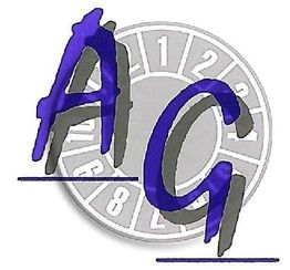 Grafik mit blauen Buchstaben "AG" vor einer grauen Uhr mit Zahlen von eins bis zwölf.