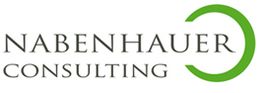 Logo von Nabenhauer Consulting mit grünem Halbkreis.