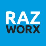 Blauer Hintergrund mit weißem Text "RAZ" und schwarzem Text "WORX".