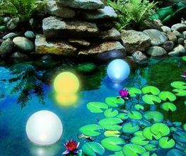 LED Solarkugeln für Garten und Teich