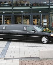 Schwarze Limousine 02