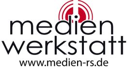 Logo der Medienwerkstatt mit rotem Symbol, Text: "www.medien-rs.de".