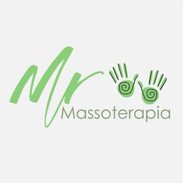Logotipo "Mr Massoterapia" com mãos estilizadas em verde.