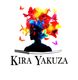 Silhouette einer Frau mit bunten Schmetterlingen und einem Katana, Text: Kira Yakuza.