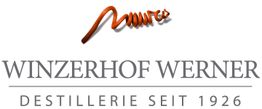 Winzerhof Werner Logo mit roter Schrift; Text: "Winzerhof Werner Destillerie seit 1926".