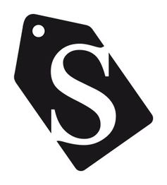 Schwarzes Preisschild mit weißem Buchstaben "S" darauf.