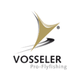 Logo von Vosseler Pro-Flyfishing mit stilisiertem goldenen Design auf weißem Hintergrund.