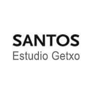 Texto negro en fondo blanco: "SANTOS Estudio Getxo".