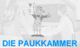 Comicfigur mit Zeugnis, Daumen hoch. Schriftzug: "DIE PAUKKAMMER" in Blau.