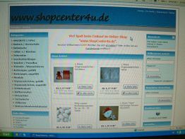 Webseite mit Online-Shop für diverse Artikel und Kategorien. Links Produktauswahl, rechts Warenkorb.
