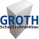 Logo mit einem 3D-Schaltschranksymbol und dem Text "Groth Schaltschrankbau".