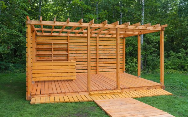 Pergola aus Holz