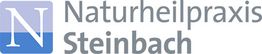 Logo der Naturheilpraxis Steinbach mit blauem „N“ auf zweifarbigem Hintergrund.