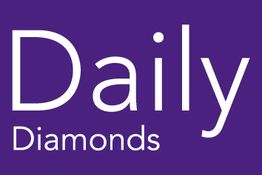 Lila Hintergrund mit weißem Text: „Daily Diamonds“.