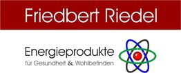 Logo: "Friedbert Riedel" über "Energieprodukte für Gesundheit & Wohlbefinden" mit Atom-Symbol.