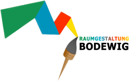 Buntes Origami und Pinsel, daneben der Schriftzug "RAUMGESTALTUNG" in Regenbogenfarben.