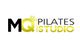 Logo de "MQ Pilates Studio" con corona en la letra "Q".