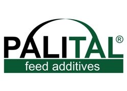 Logo mit Text "Palital feed additives", schwarzer und grüner Schrift auf weißem Hintergrund.