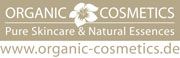 Logo von Organic Cosmetics mit Blume, Text: "Pure Skincare & Natural Essences" und Website.