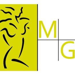 Sagoma stilizzata di un corpo femminile su sfondo giallo con le lettere "M" e "G" a destra.