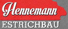 Textlogo: "Hennemann Estrichbau" auf rotem und grauem Hintergrund.